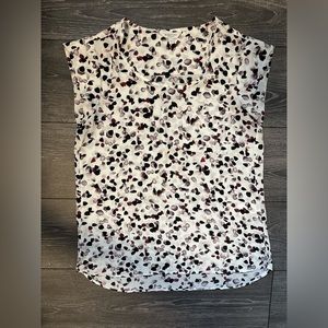 Women’s summer shirt. Reitman’s size SMALL.